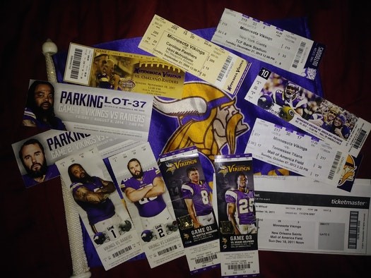 minneapolis tickets vikings - craigslist